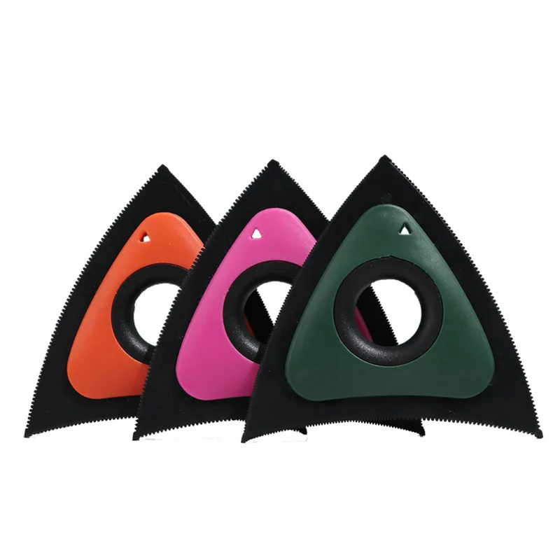 Escova Ergonômica Removedora de Pelos para Roupas e Sofás – Praticidade e Conforto no Seu Dia a Dia