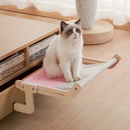 Cama Elevada para Gatos: Conforto e Estilo em um Ninho Suspenso