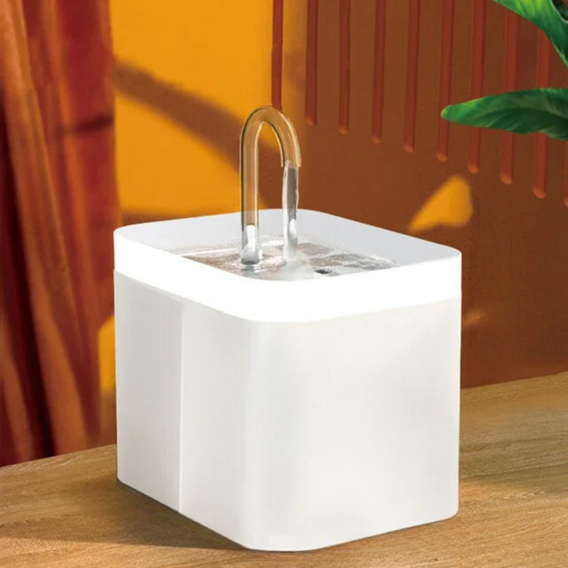 Fonte de Água para Gatos com Filtragem Prática e Limpa
