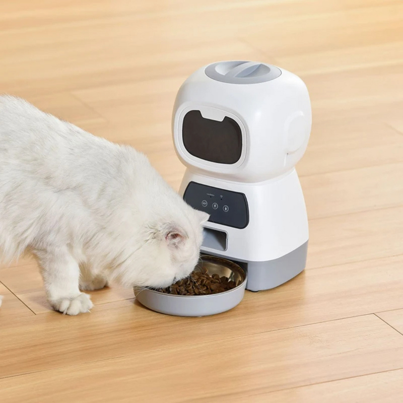 Alimentador Inteligente Automático para Cães e Gatos: Praticidade e Conforto na Alimentação Diária