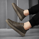 **Tênis Masculino de Couro Genuíno - Estilo e Conforto com Agostini**