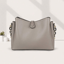 Bolsa Olívia em Couro Genuíno: Estilo e Conforto no Seu Dia a Dia