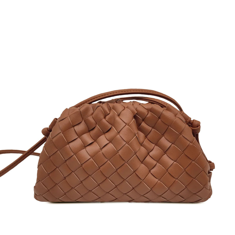 Bolsa Pouch Trançada Ava: Praticidade e Estilo para Seu Dia a Dia