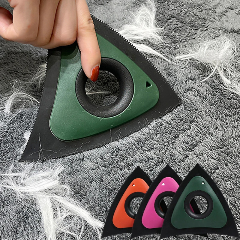 Escova Ergonômica Removedora de Pelos para Roupas e Sofás – Praticidade e Conforto no Seu Dia a Dia