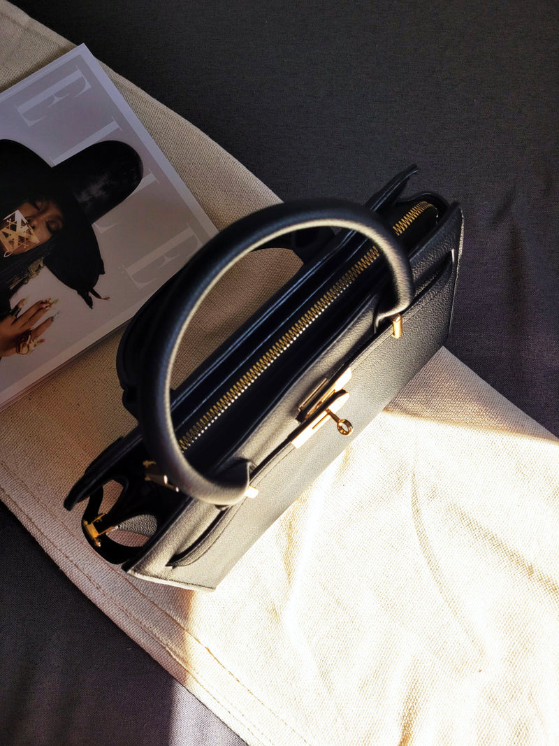 Bolsa Média Suzi – Praticidade e Estilo Para Seu Dia a Dia