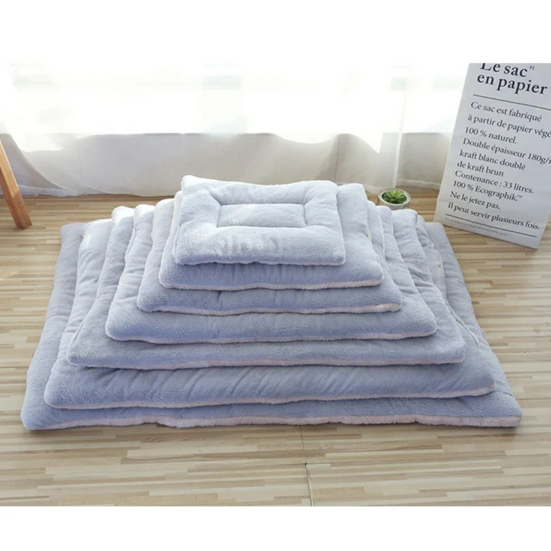 Cobertor de Veludo Confortável para Cães e Gatos – Manta e Almofada em Um