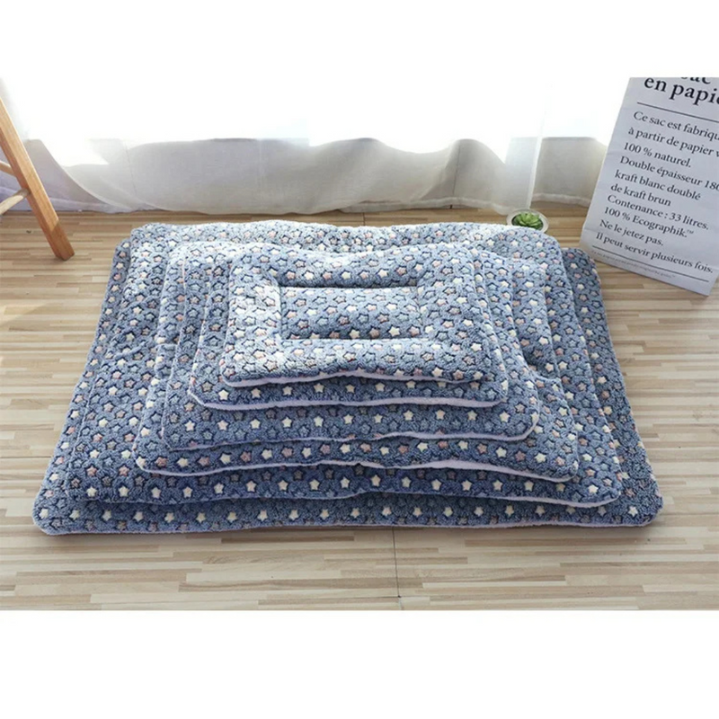 Cobertor de Veludo Confortável para Cães e Gatos – Manta e Almofada em Um