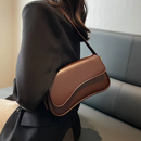 Bolsa Charme: Estilo e Praticidade Para o Seu Dia a Dia