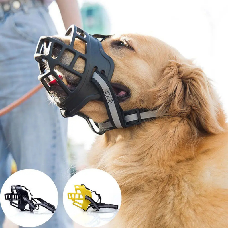 Focinheira Ajustável de Silicone Preta para Cães Grandes - Conforto e Segurança em Cada Passeio
