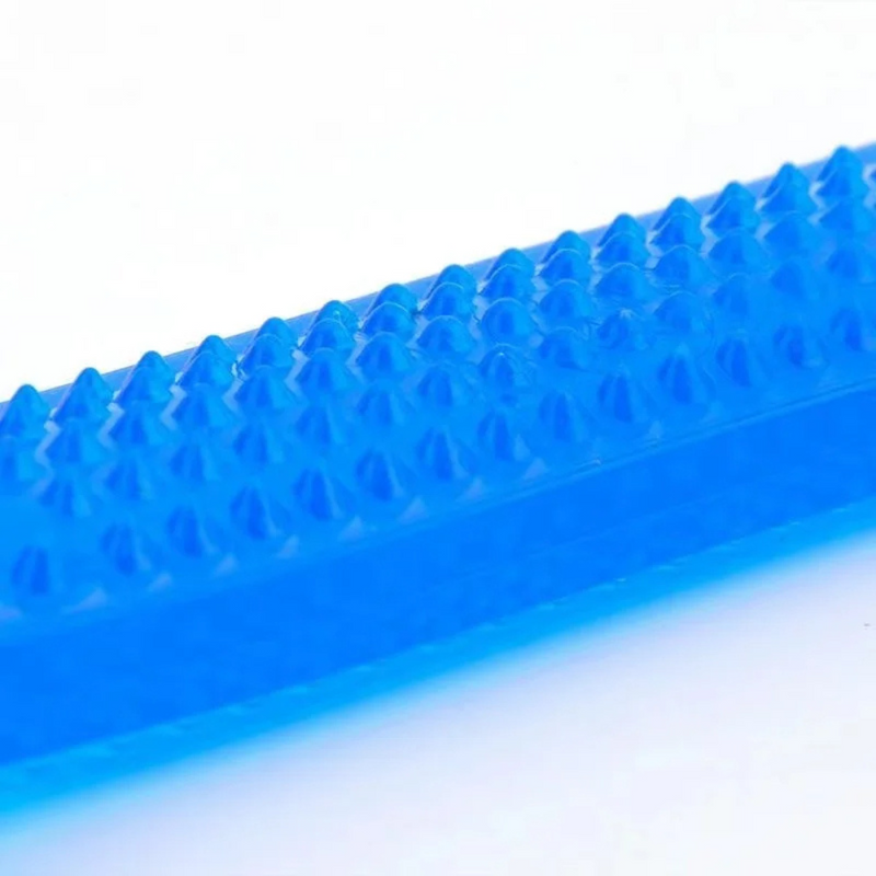 Osso de Borracha para Cães: Diversão e Conforto em Cada Mordida