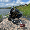 Molinete Shimano: Força de 15kg e 13 Rolamentos em Metal para Aventura sem Limites