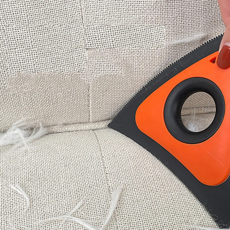 Escova Ergonômica Removedora de Pelos para Roupas e Sofás – Praticidade e Conforto no Seu Dia a Dia