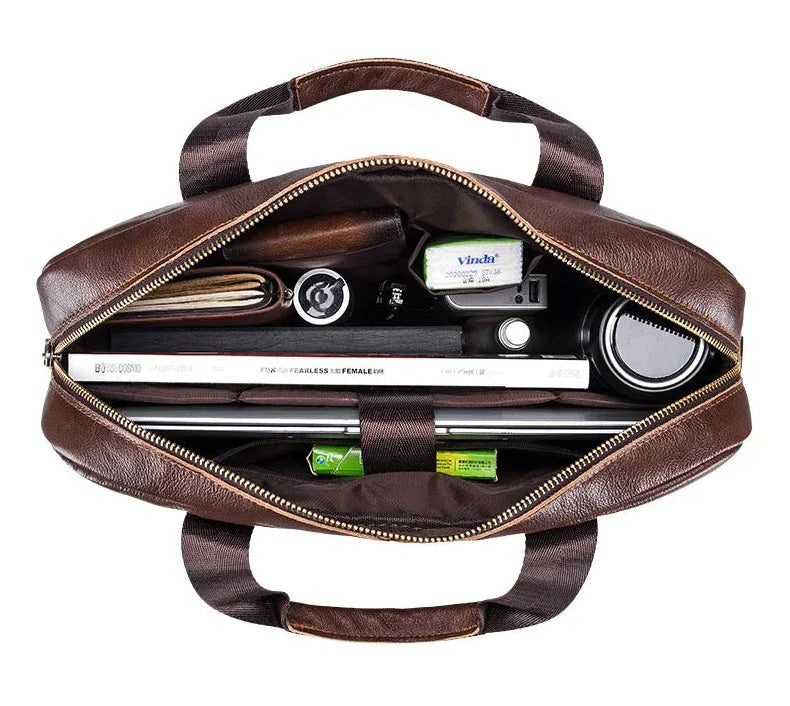 Bolsa de Ombro Masculina em Couro Genuíno - Estilo e Praticidade para o Seu Dia a Dia