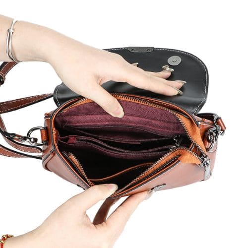 Bolsa Transversal Feminina Retrô para Estilo e Praticidade