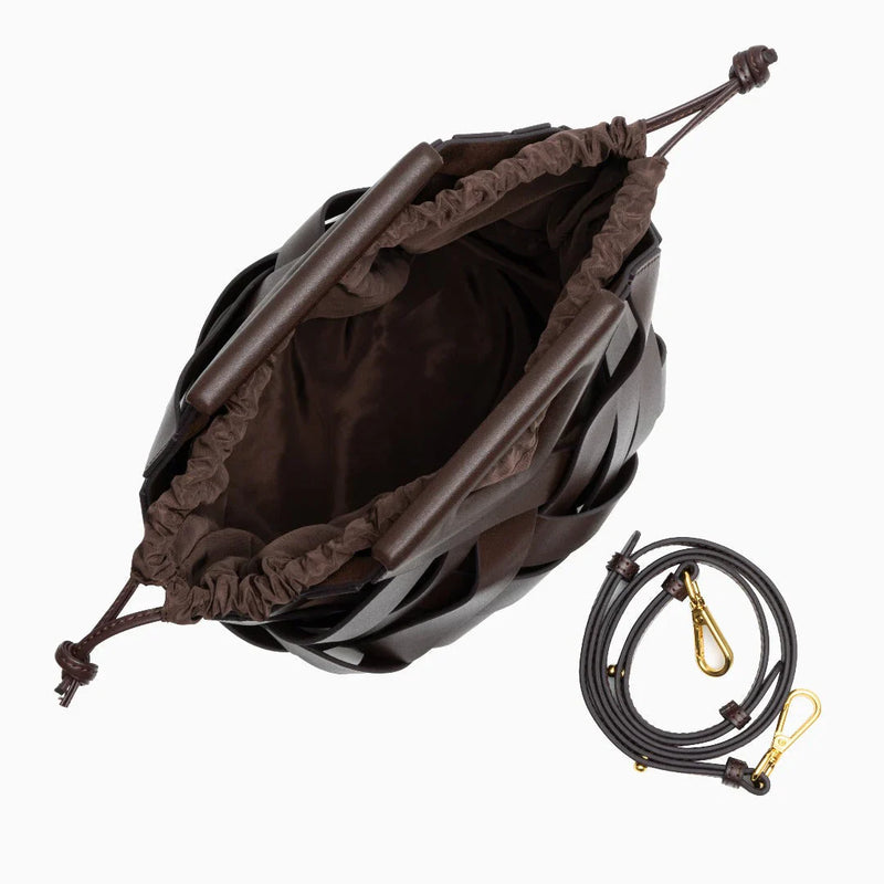 Trielle: A Bolsa que Transforma Seu Estilo com Sofisticação e Praticidade