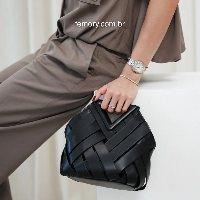 Trielle: A Bolsa que Transforma Seu Estilo com Sofisticação e Praticidade