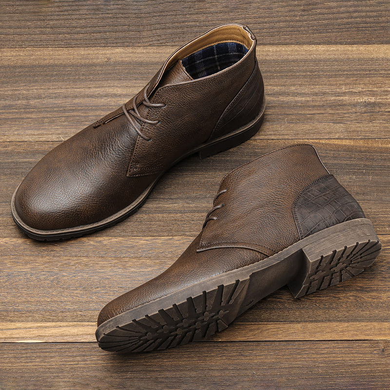 Bota Masculino de Couro Marrom Estilo Retrô Americano