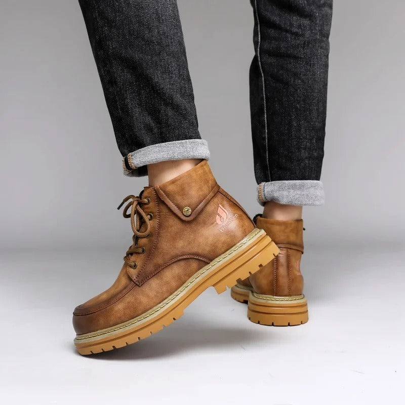 Bota Masculina Couro Marrom Orion