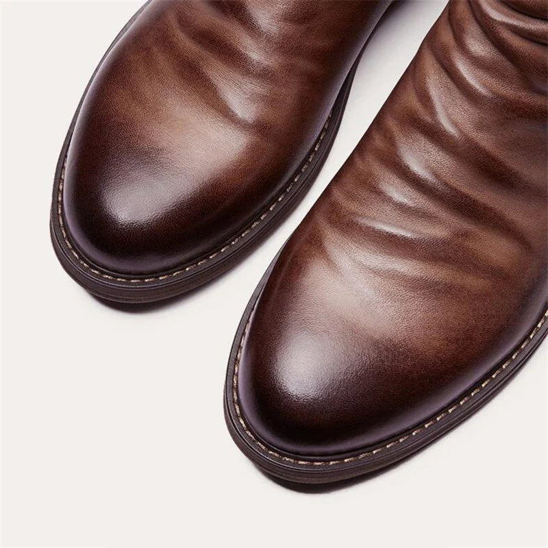 Bota Masculina Social de Couro Modelo Retrô