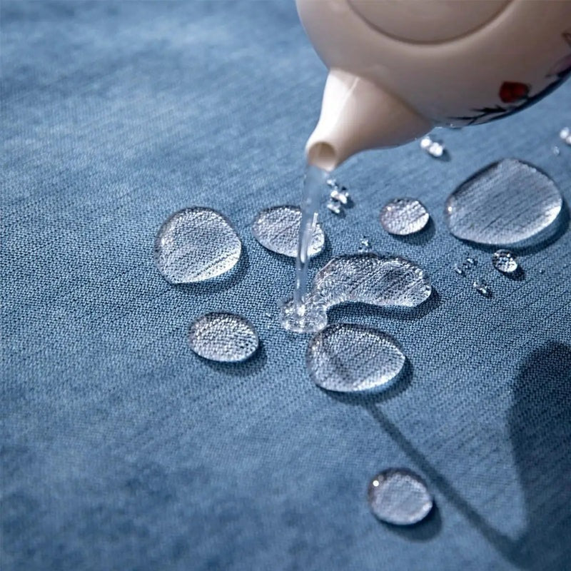 Capa Protetora Chenille para Sofá: Proteção e Conforto para Cães e Gatos