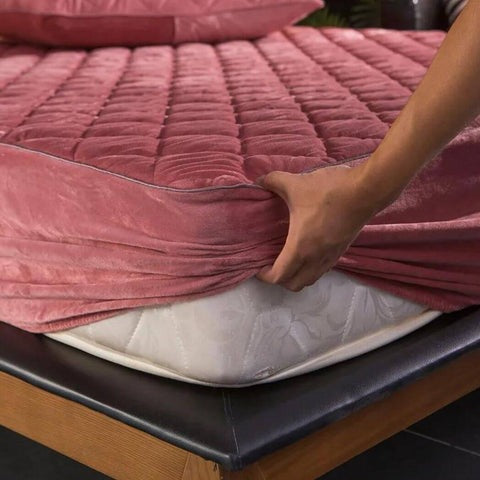 Capa Protetora Impermeável para Colchão - Conforto e Segurança com ComfortGuard