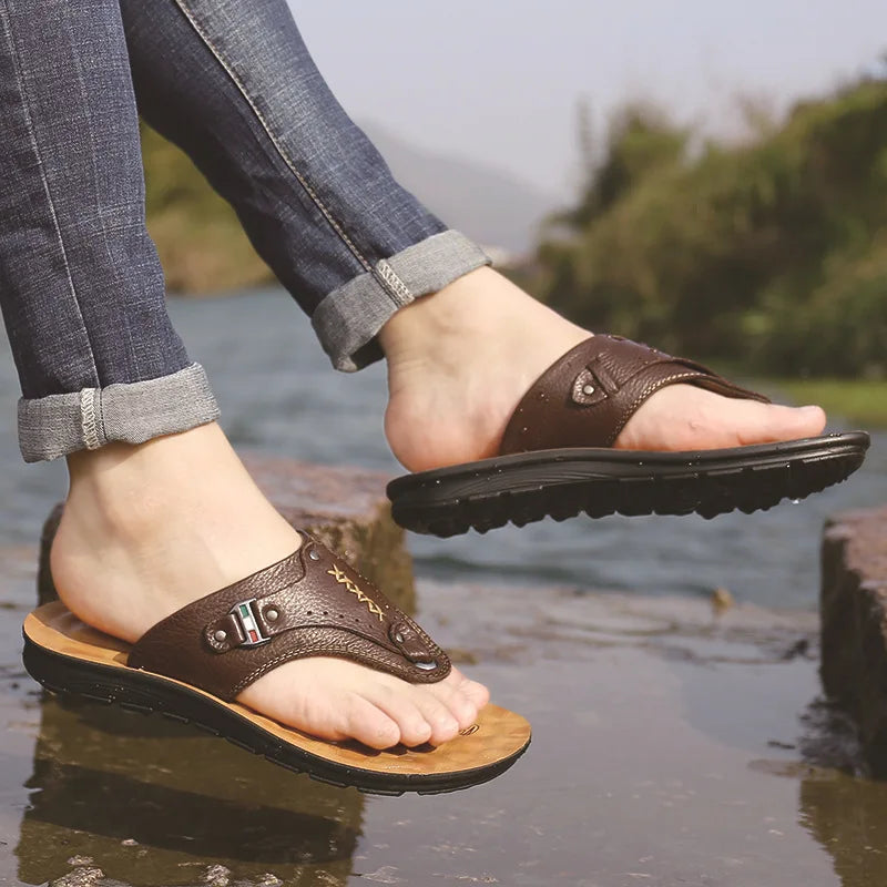 Chinelo Masculino de Couro Rouge