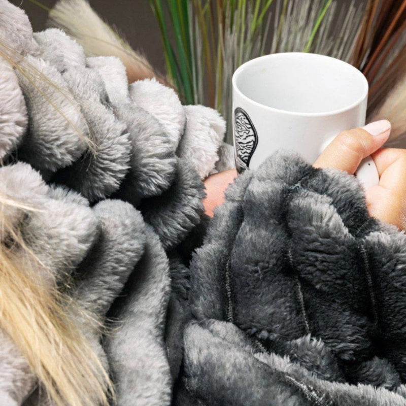 Cobertor Aveludado Queen Fluffy 320g/m² Para Conforto e Calor