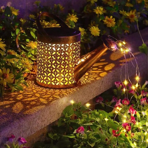 Regador Solar com Luz LED para Transformar seu Jardim