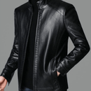 Jaqueta Masculina em Couro Genuíno - Estilo e Conforto Valentino Dourado