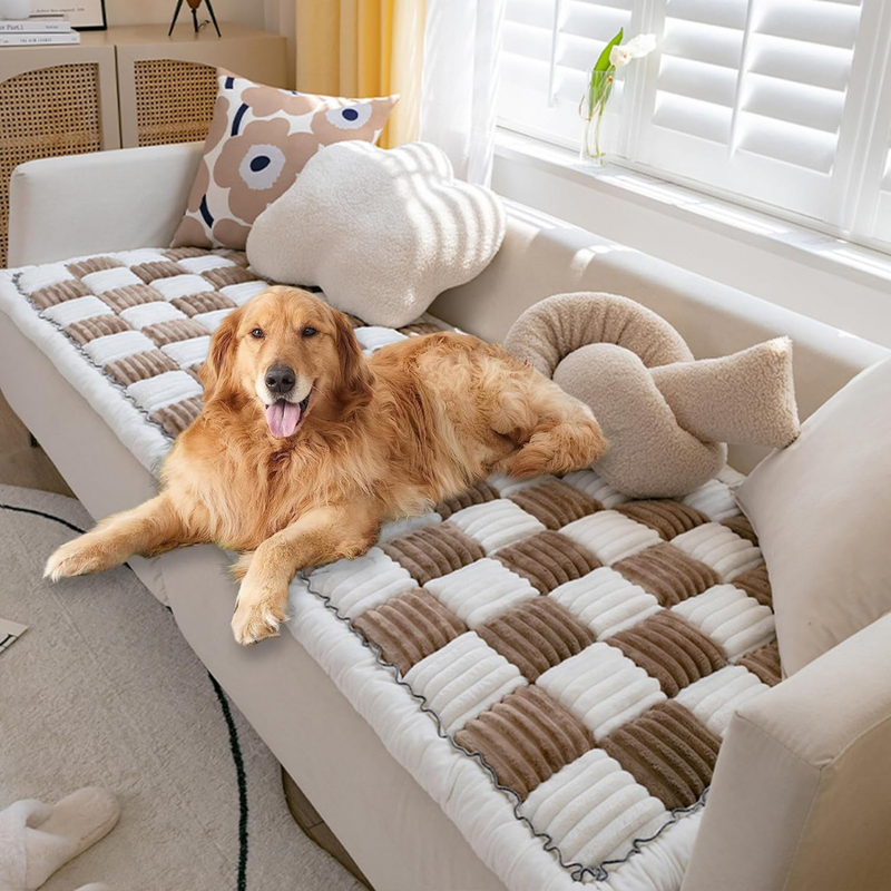 Capa Acolchoada para Sofá Xadrez em Lã: Conforto e Proteção para Seu Lar