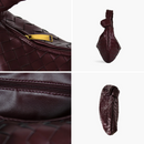 Bolsa Hobo Elena em Couro Trançado – Estilo e Conforto para o Seu Dia a Dia