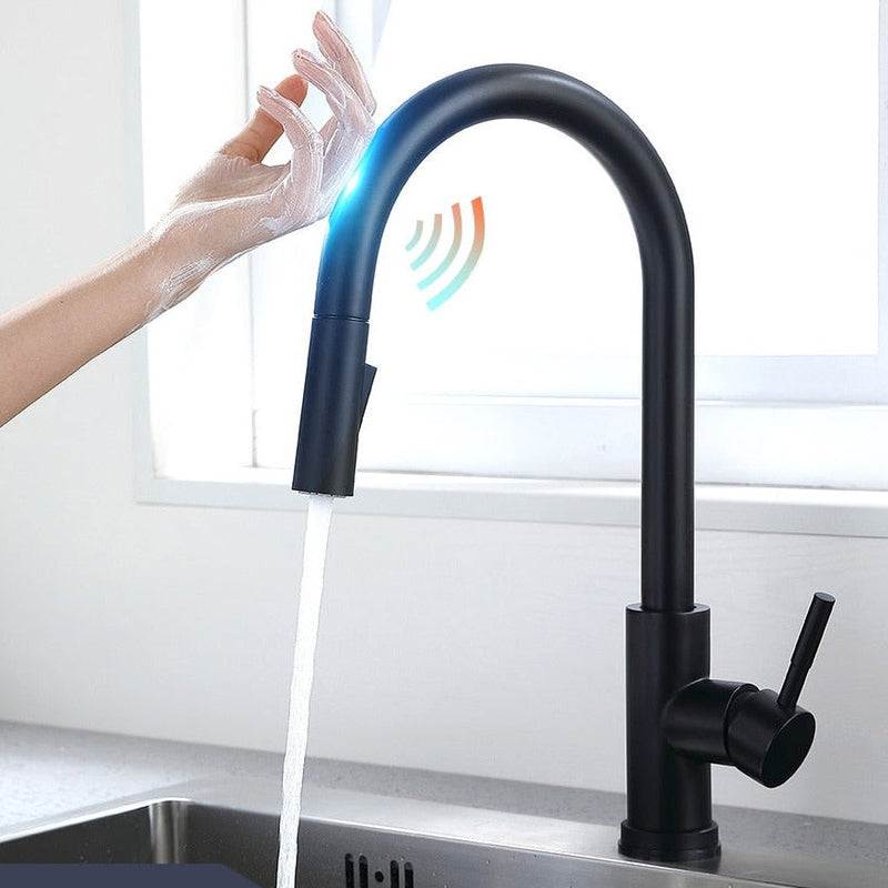 Torneira Inteligente para Cozinha com Abertura por Toque