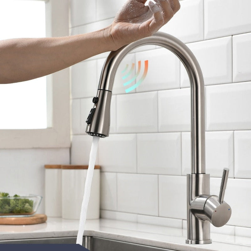 Torneira Inteligente para Cozinha com Abertura por Toque