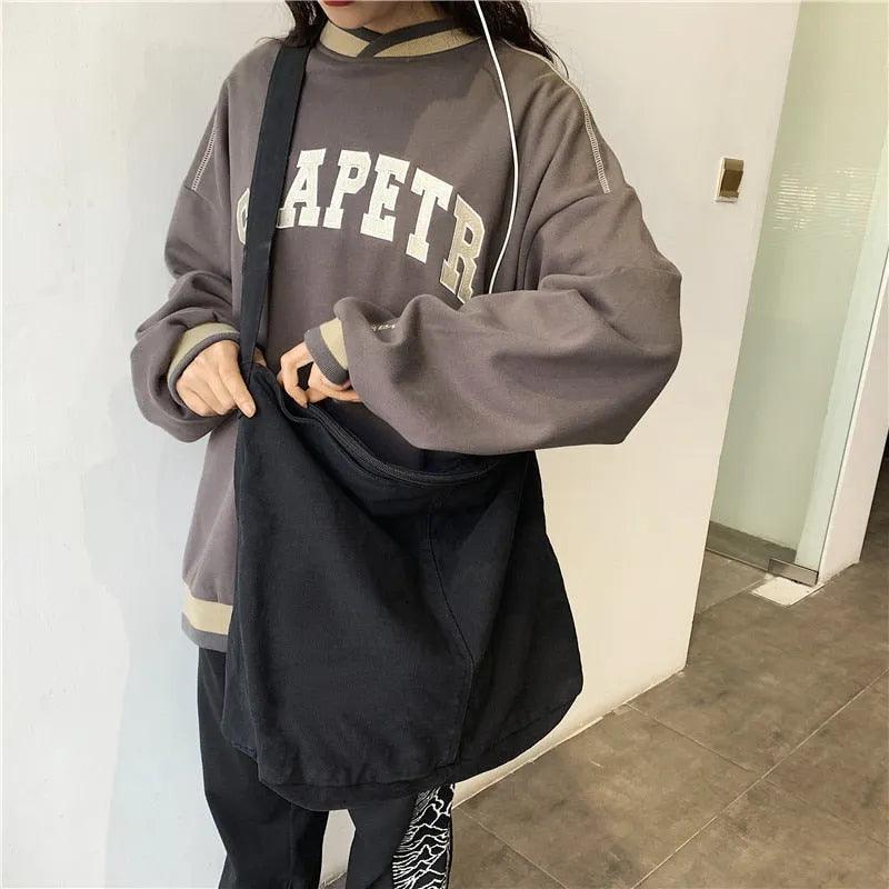 Bolsa Carteiro Feminina Urban: Estilo e Praticidade Para o Seu Dia a Dia