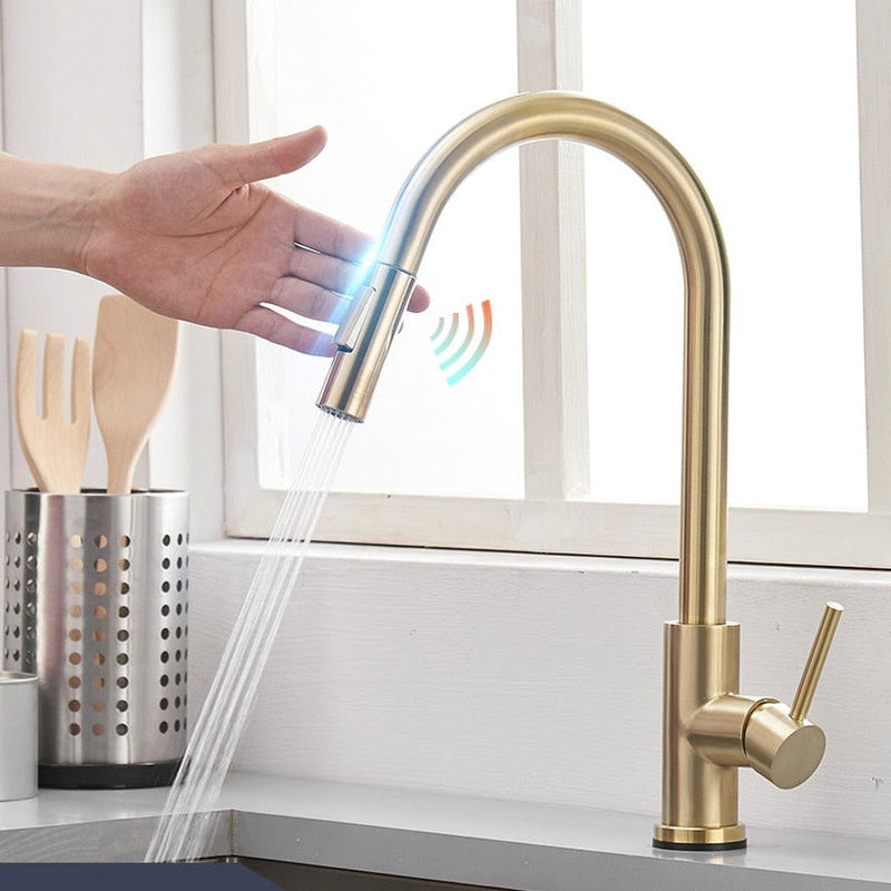 Torneira Inteligente para Cozinha com Abertura por Toque