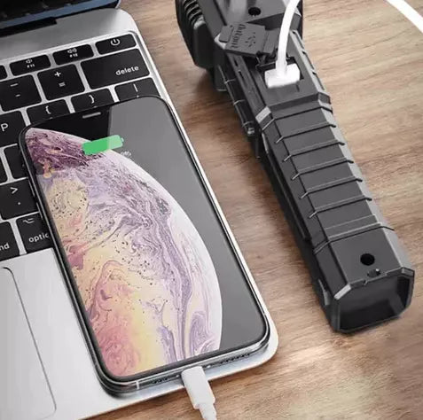 Lanterna Tática 4 em 1 com Powerbank: Conforto e Praticidade na Sua Aventura - Leve 2 Pelo Preço de 1