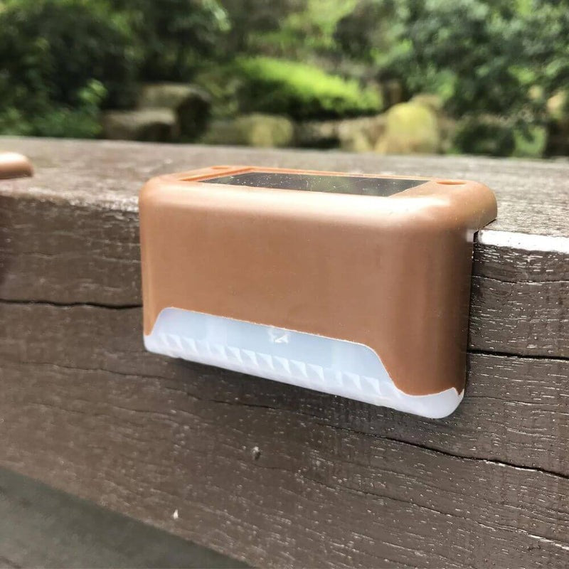 Iluminação Solar Impermeável para Jardins - GardenLight