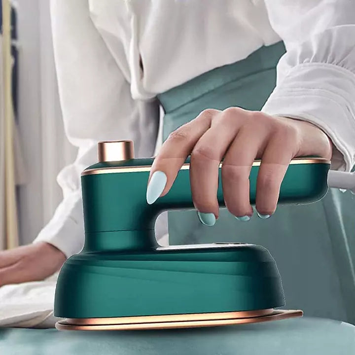 Ferro de Passar Roupa Portátil: Conforto e Praticidade em Suas Mãos