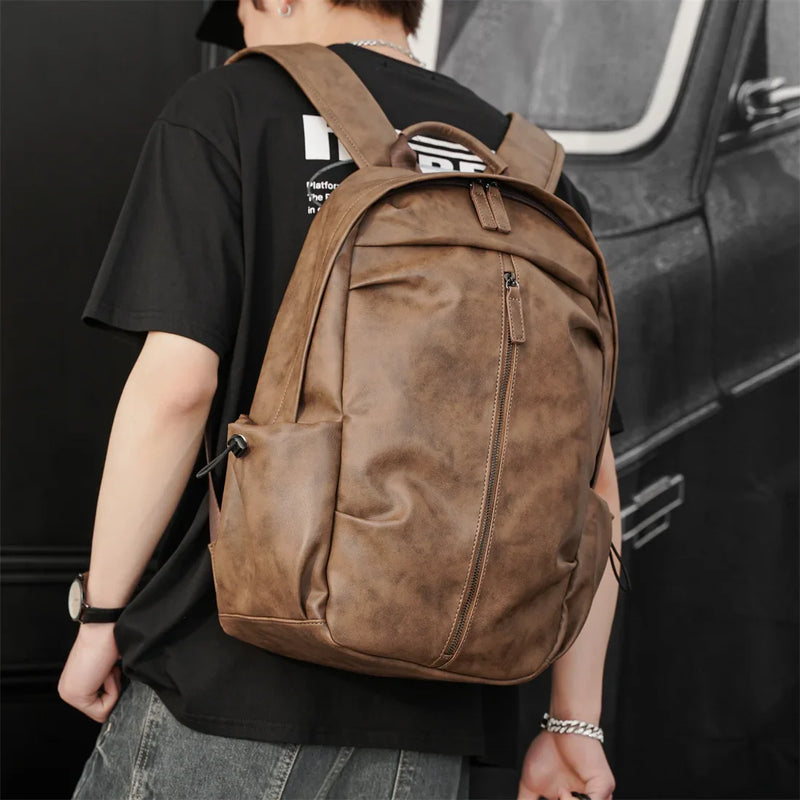 Mochila de Couro Executiva Acadêmica Retrô