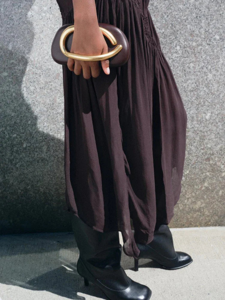 Clutch Crossbody Orgânica Lea – Conforto e Estilo em Qualquer Ocasião