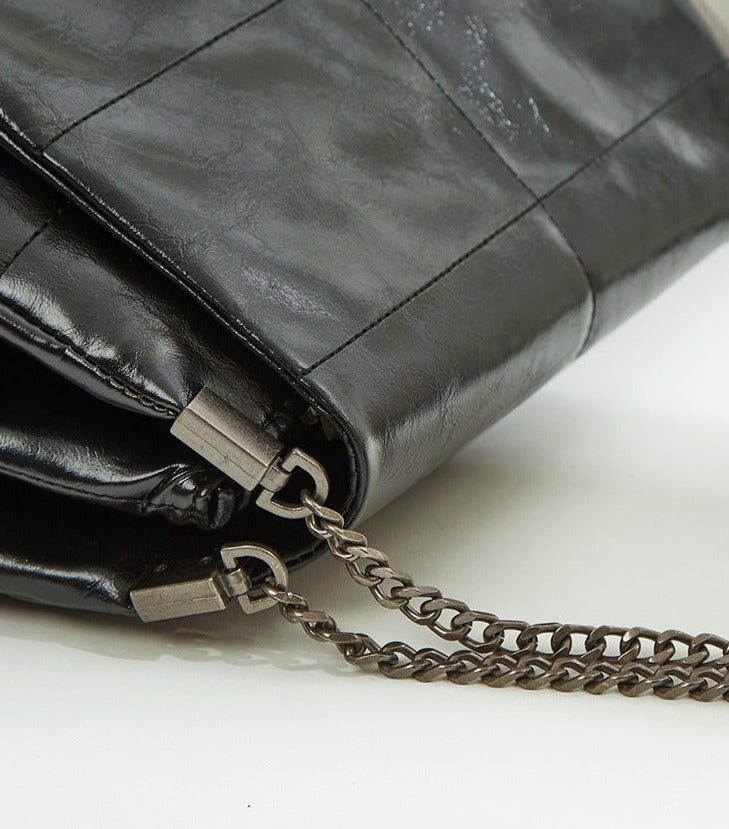 Bolsa Carolina: Praticidade e Estilo para o Seu Dia a Dia