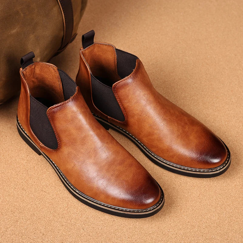 Bota Masculina de Couro Genuíno - Estilo e Conforto para o Dia a Dia