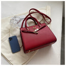 Bolsa Média Suzi – Praticidade e Estilo Para Seu Dia a Dia