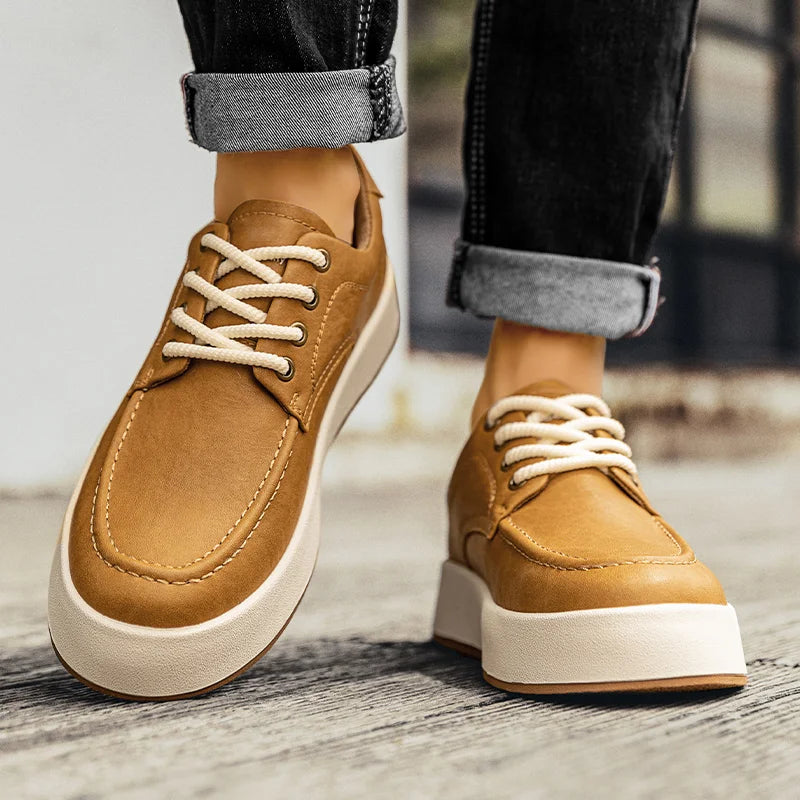 Sapatênis Masculino de Couro Genuíno Victoniro - Conforto e Estilo para o Seu Dia a Dia