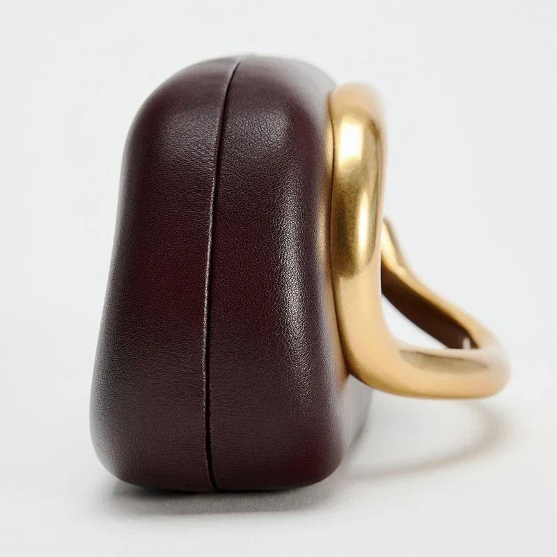 Clutch Crossbody Orgânica Lea – Conforto e Estilo em Qualquer Ocasião