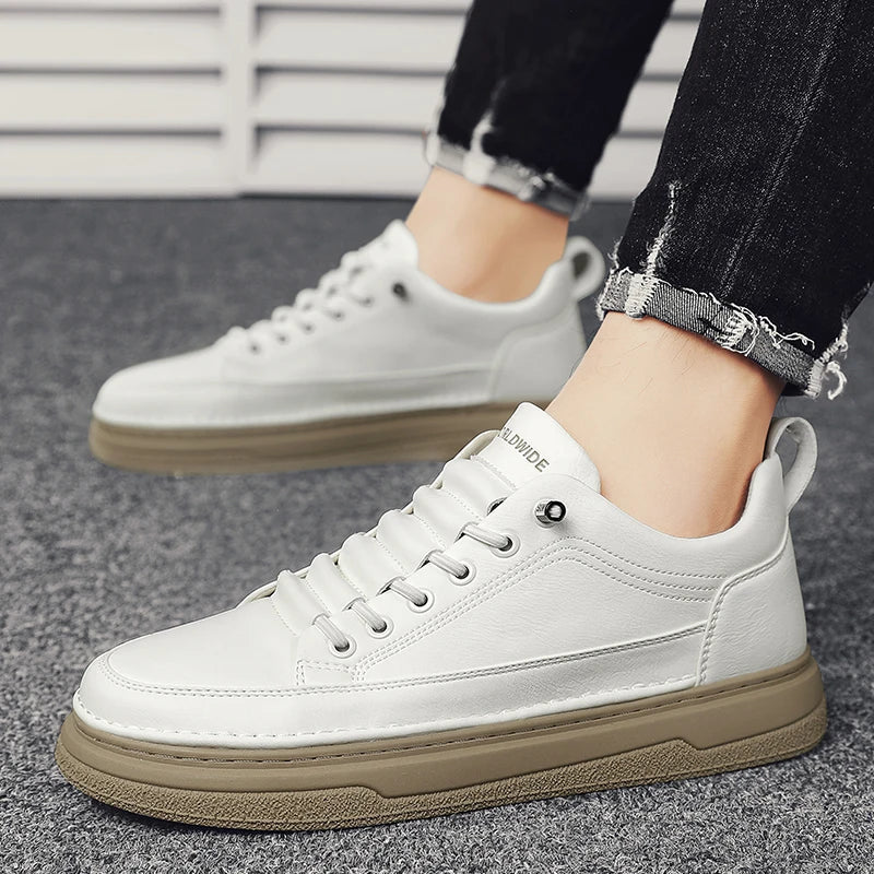 Tênis Casual Masculino em Couro Genuíno - Conforto e Estilo para o Seu Dia a Dia