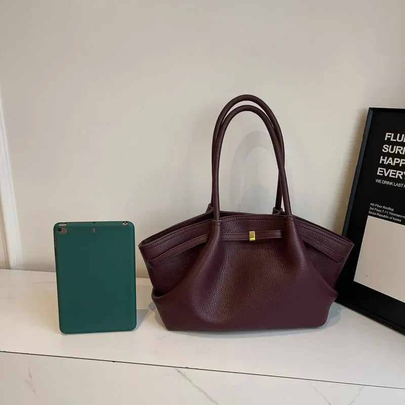 Bolsa Grande Iane: Estilo e Praticidade para o Seu Dia a Dia