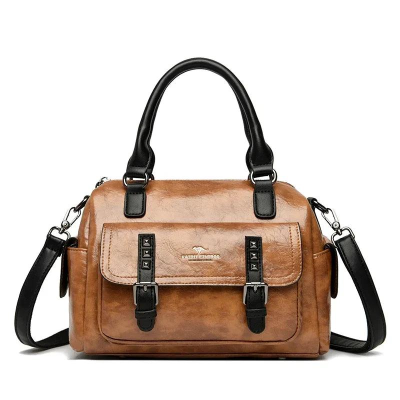 Bolsa Diva em Couro Legítimo - Elegância e Praticidade para o Dia a Dia