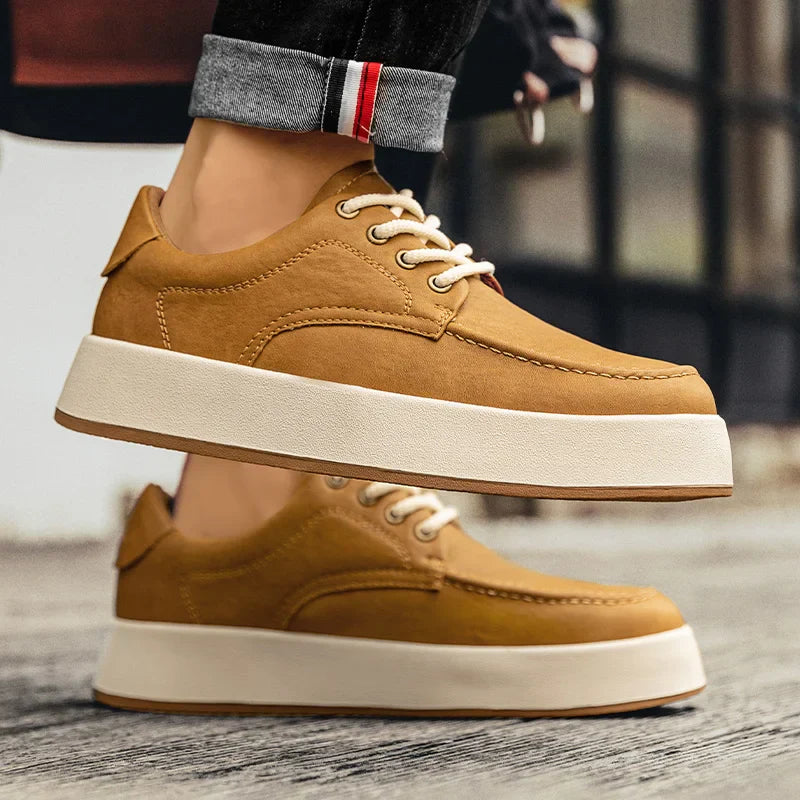 Sapatênis Masculino de Couro Genuíno - Conforto e Estilo com Victoniro