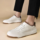 **Tênis Masculino de Couro Genuíno - Conforto e Estilo Capello**